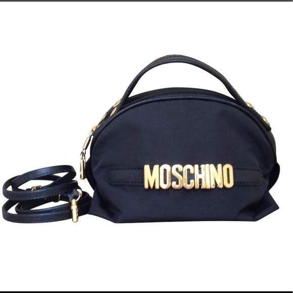 Moschino Handbags - 🔥🌹Moschino Crossbody Handbag🌟💥